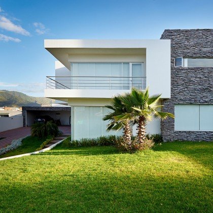 To Buy or Not To Buy